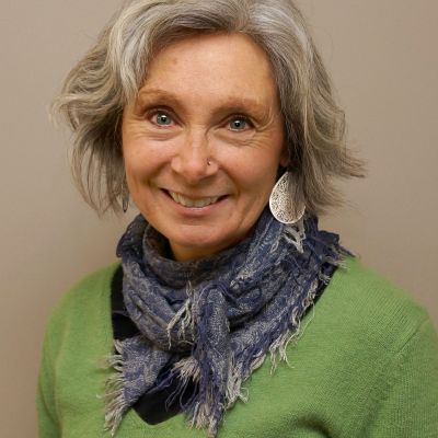 Lauretta Perry headshot